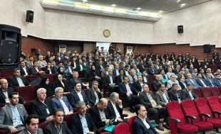 آغاز به کار اجلاس رؤسای دانشکده‌ها و آموزشکده‌های دانشگاه ملی مهارت سراسر کشور و آیین تجلیل از سرآمدان آموزشی دانشگاه با حضور مقامات دولتی و مسئولین دانشگاهی، در دانشکده شریعتی تهران 5