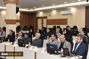 با حضور اعضای هیئت رئیسه دانشگاه و مدیران کل ستادی:

ارائه گزارش سفر ریاست دانشگاه ملی مهارت به چین 6