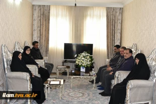 دیدار سخنگوی دولت و رئیس دانشگاه ملی مهارت با خانواده شهید زهرا چوبینی
 2
